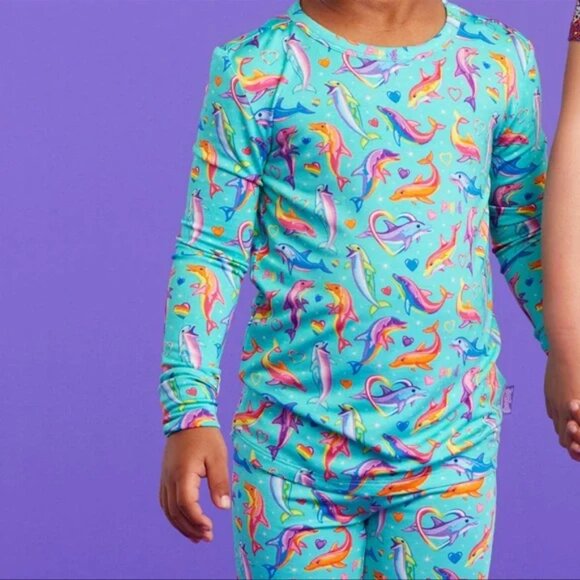 Posh Peanut x Lisa Frank Dancing Dolphins Long Sleeve Pajamas 2T - Picture 1 of 8